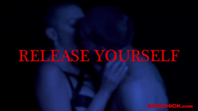 SideChick Adira Allure