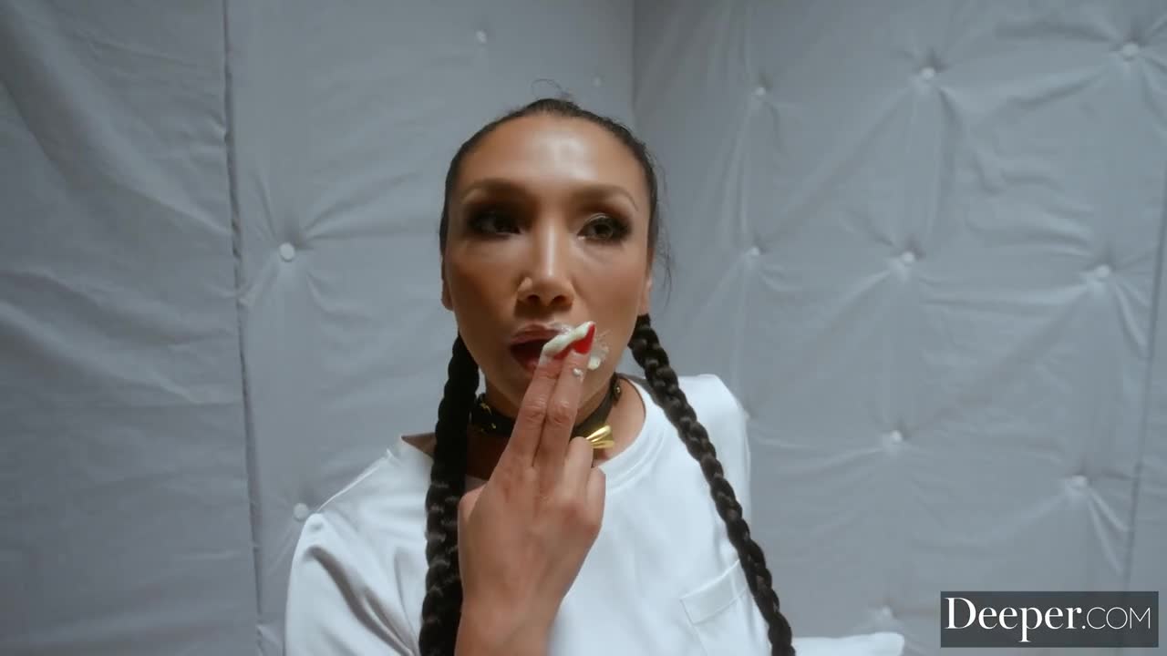 Deeper Vicki Chase - Porn video | ePornXXX