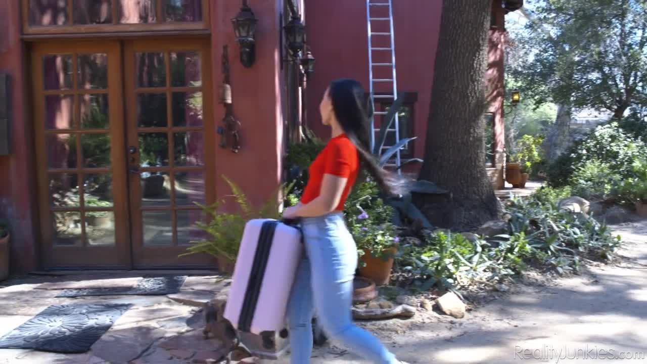 RealityJunkies Kimmy Kimm Cream Pie Virgins Creamy Cutie - Porn video | ePornXXX