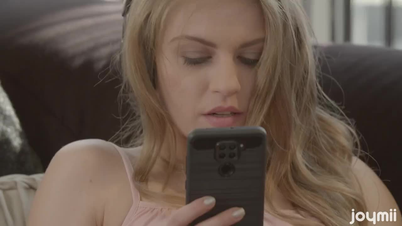 Joymii Bonnie Dolce - Porn video | ePornXXX
