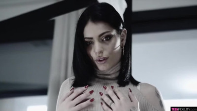 TeenFidelity E Clara Mia