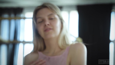 FittingRoom Mischa Wren Gaped Piano Player