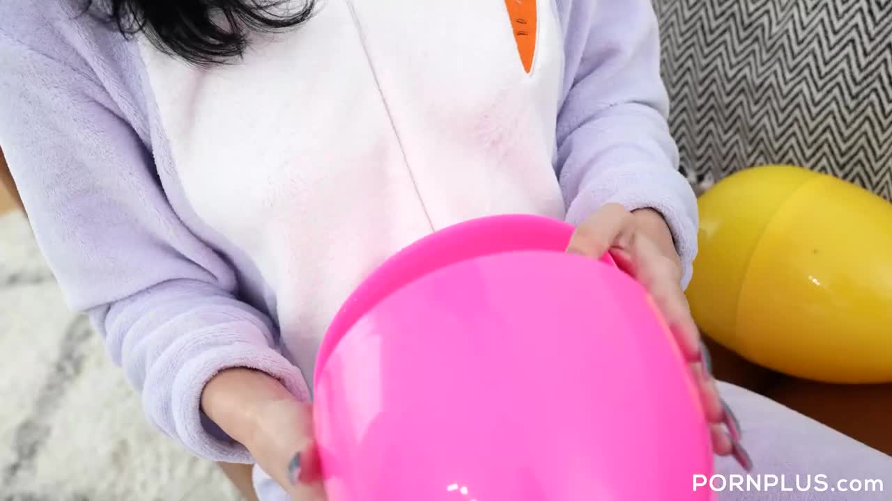 ThroatCreampies Mila Marie Happy Easter - Porn video | ePornXXX