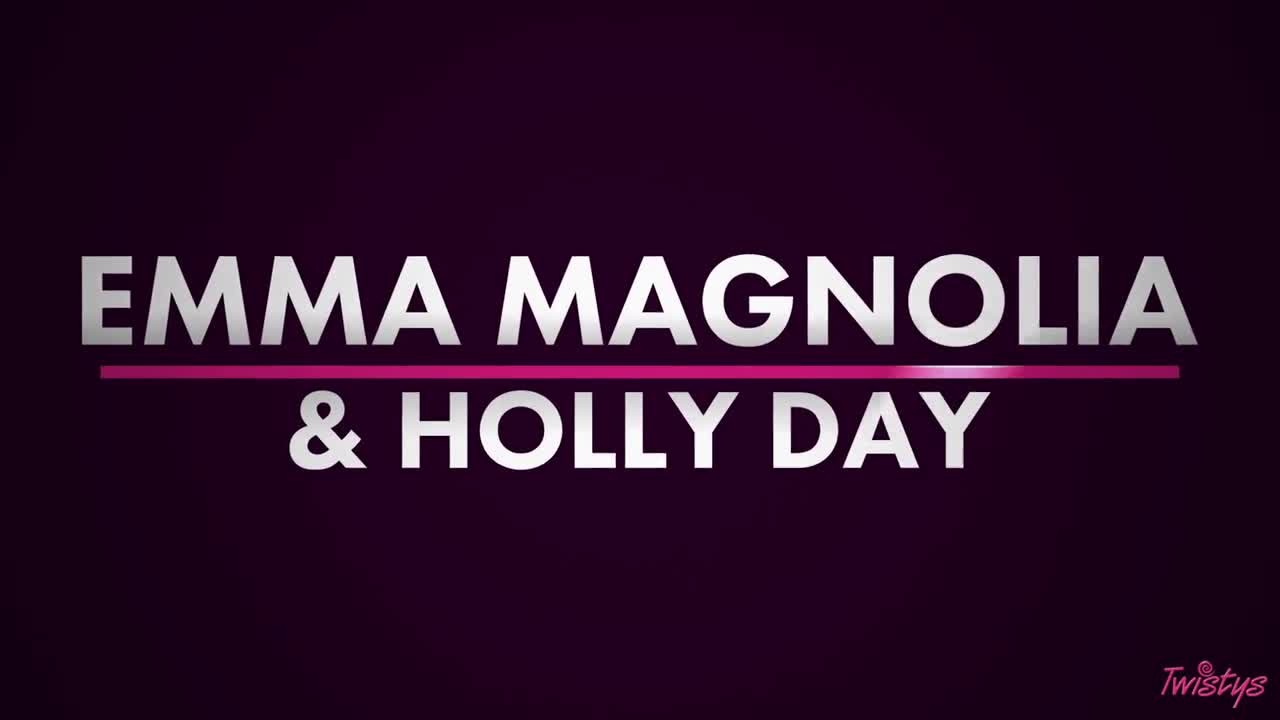 WhenGirlsPlay Emma Magnolia And Holly Day One On The House - Porn video | ePornXXX
