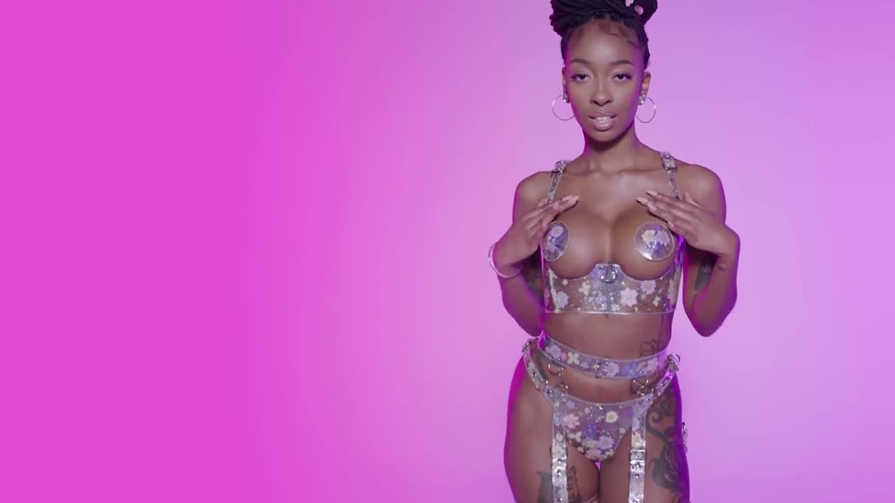 PlayboyPlus Sabrea Phenix Glowing Light - Porn video | ePornXXX