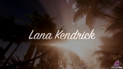 PinupFiles Lana Kendrick Power Shower