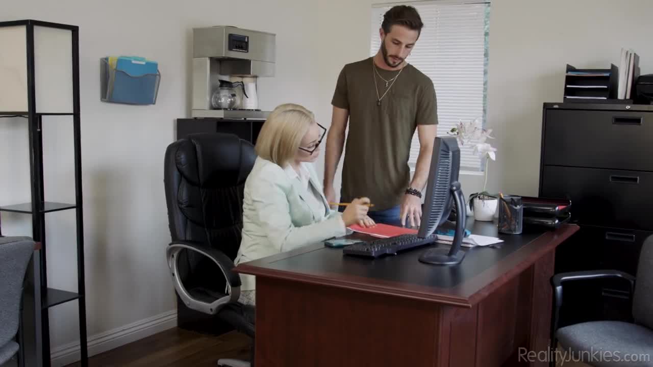 RealityJunkies Ryan Keely Free Use Families - Porn video | ePornXXX