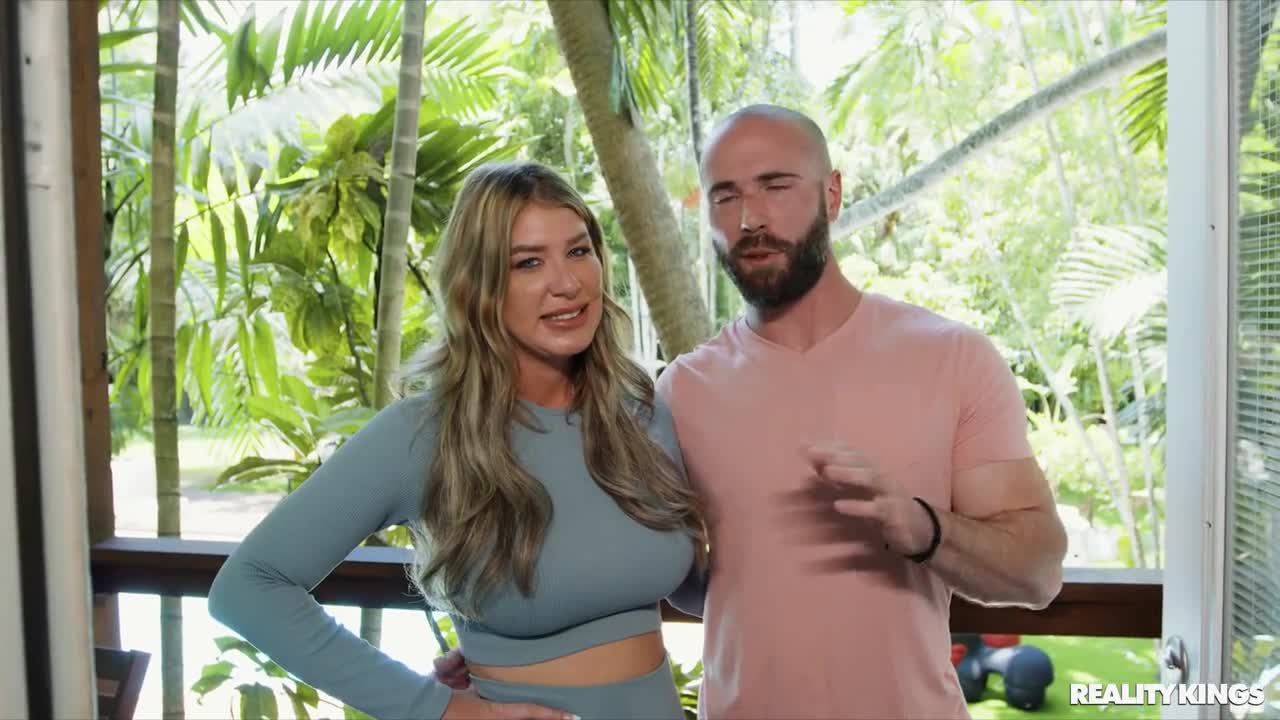 SneakySex Lolly Dames Keeping Up With The Voyeurs - Porn video | ePornXXX
