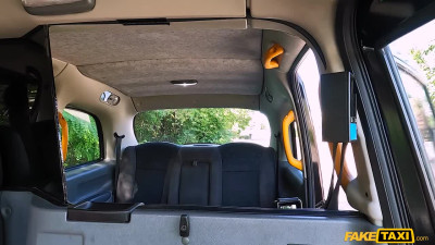 FakeTaxi Victoria Nyx