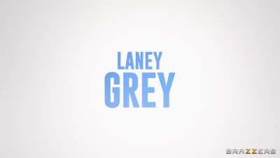 BrazzersExxtra Laney Grey And Tru Kait Stepsister Pillow Fight Night