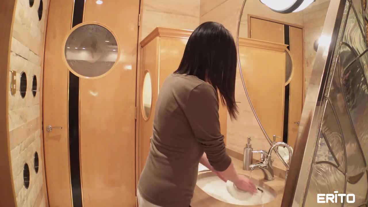 Erito Nothing But An Apron JAPANESE - Porn video | ePornXXX