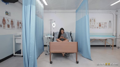 HotAndMean Phoenix Marie London River And Summer Col Nurse From Hell
