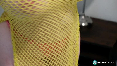 PornMegaLoad Tessa Orlov Rubbing Tessa Right