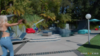 BrazzersExxtra Jazlyn Ray Sucking Off The Real Estate Agent