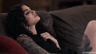 CaughtFapping Lydia Black With A Little Help From My Friend