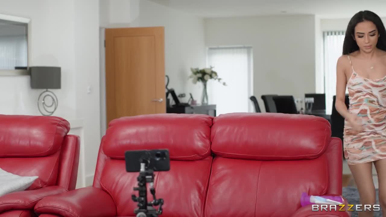 TeensLikeItBig Tasha Lustn Laying The Landlord - Porn video | ePornXXX