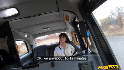 FakeTaxi Nadja Lapiedra