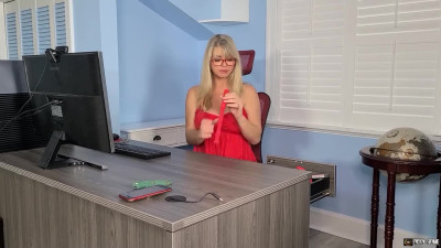 VickyAtHome My Bosses Sexy Birthday Surprise