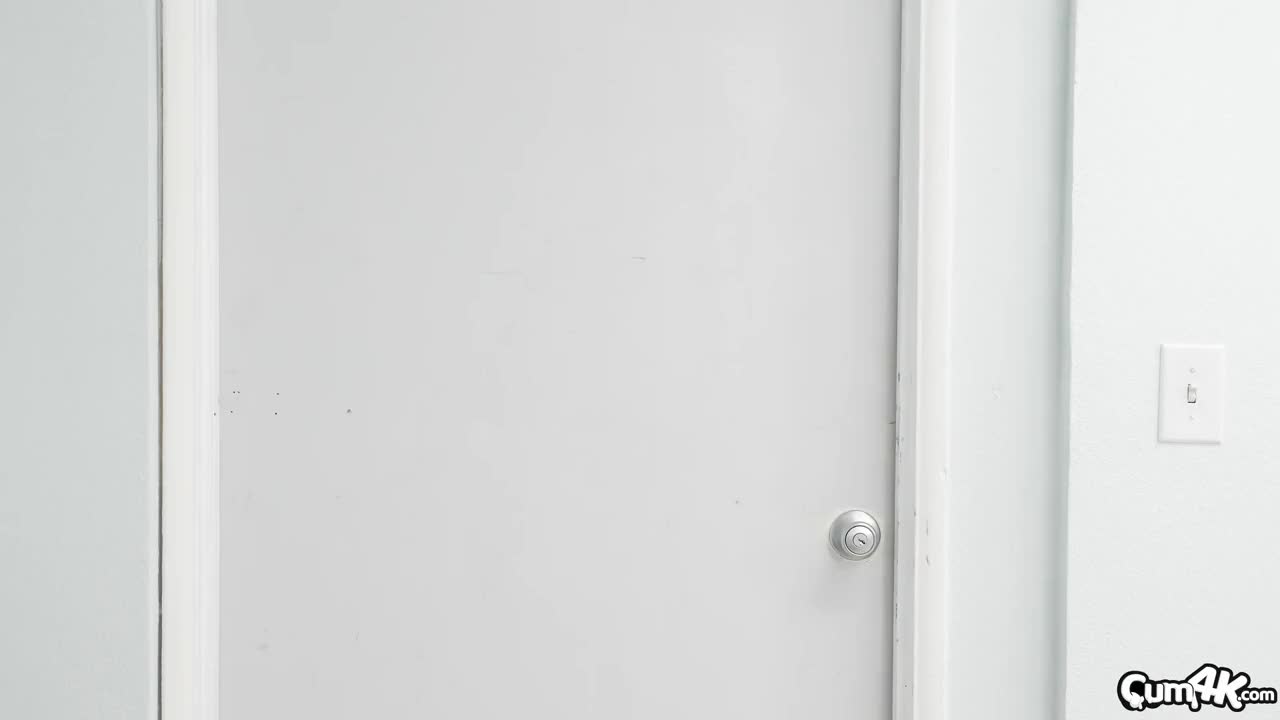 CumK Vanna Bardot Semen Sample - Porn video | ePornXXX