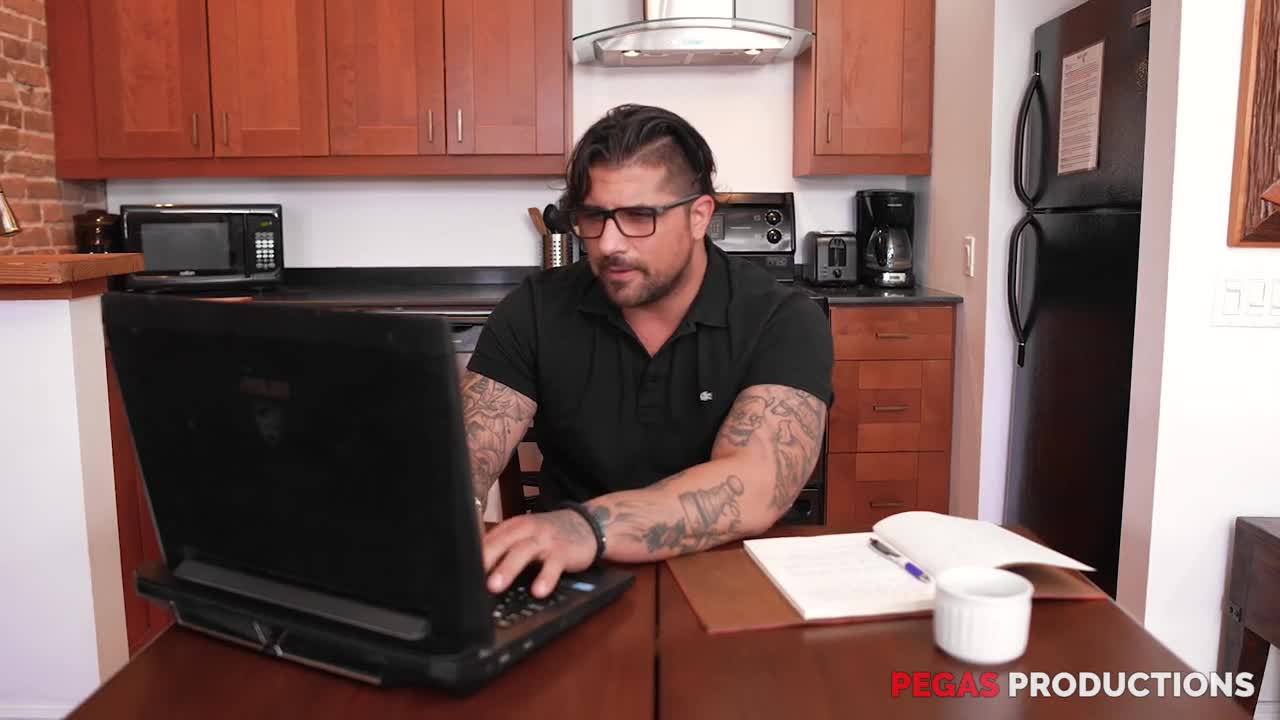 PegasProductions Velour Noir Step Sis Fucked Hard During A Zoom Call - Porn video | ePornXXX