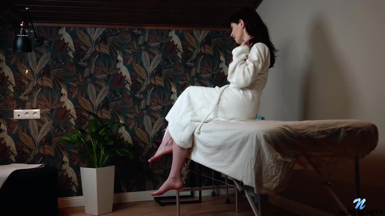 Nubiles Hot Pearl Massage Me - Porn video | ePornXXX