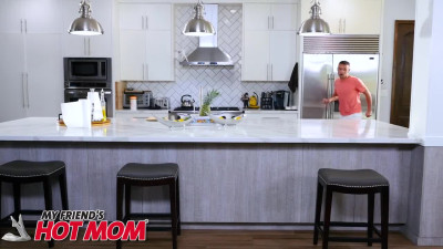 MyFriendsHotMom Madison Lust