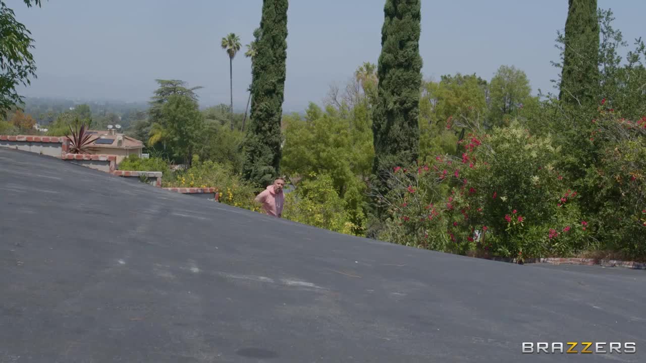 BrazzersExxtra Nicole Aria Park And Anal Play - Porn video | ePornXXX
