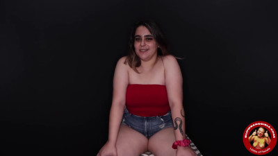 BlowBangGirls Curvy Teen Chloe Belle Blowbangs Guys