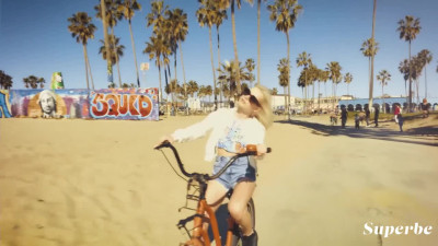 Superbe Kate Cross Hollywood Dreams