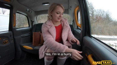 FakeTaxi Vaness Queen