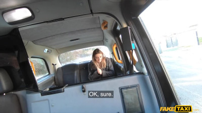 FakeTaxi Alba Lala