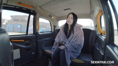 SexInTaxi E Darsi Devil CZECH
