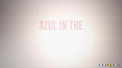BrazzersExxtra Azul Hermosa Azul In The Pool