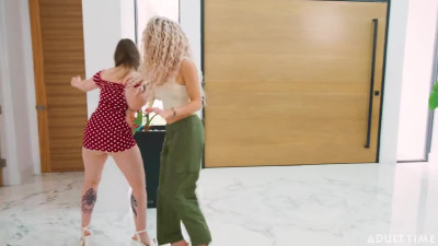 Oopsie Codi Vore Ariel Demure and Izzy Wilde Three Course Meal