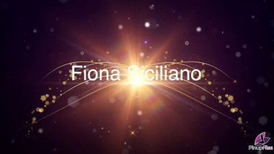 PinupFiles Fiona Siciliano Christmas Tree