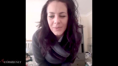 Cosmid Bex Tries On Some Outfits