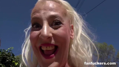 FanFuckers Valeria Fuentes And Yelana Vara Hanzy From Germany