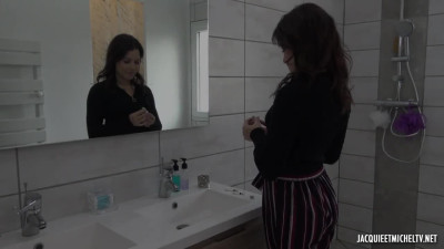 JacquieEtMichelTV Heivy Very Acrobatic FRENCH