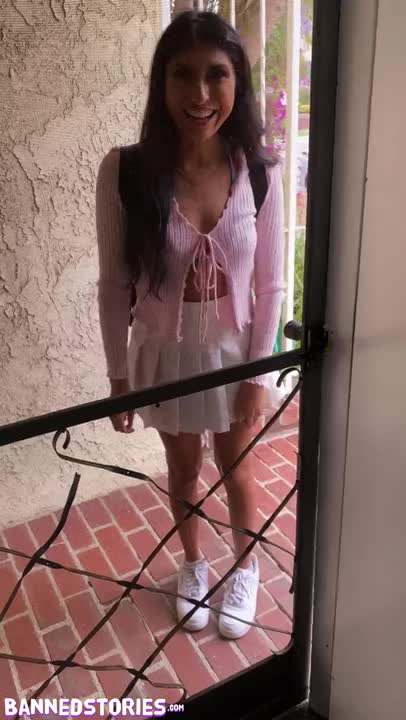 BannedStories Penelope Woods Dangerous Public Fucking VERTICAL - Porn video | ePornXXX
