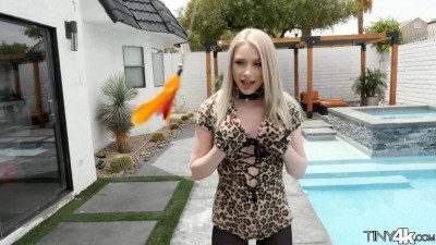 TinyK Scarlett Hampton Sexy Beast
