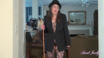AuntJudys Grace Puts On A Show In Lacy Full Body Lingerie