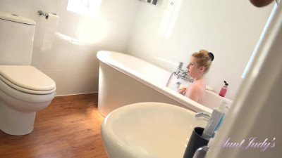 AuntJudys Lucinda In The Bathtub Seduction