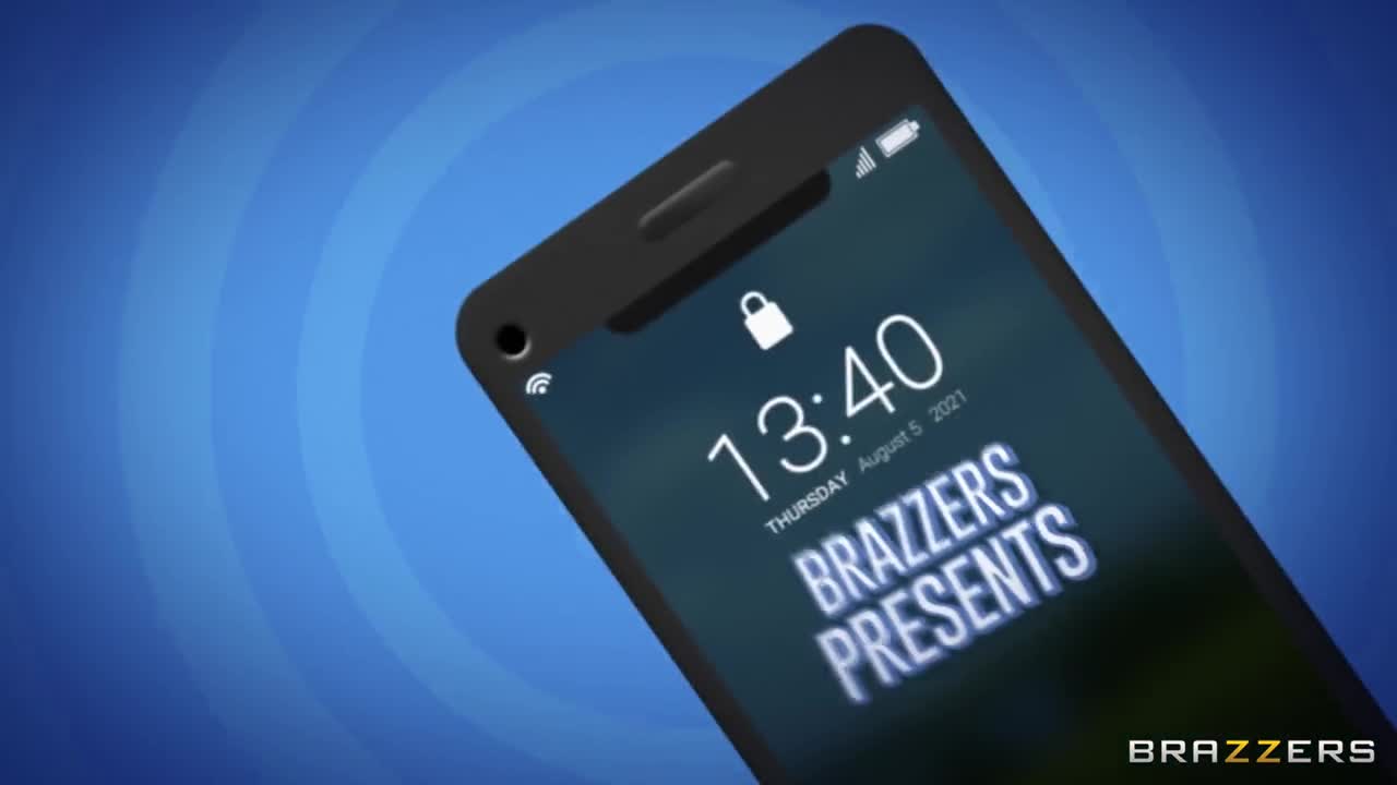 BrazzersExxtra LaSirena And Mona Azar Call Him Over - Porn video | ePornXXX