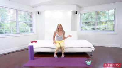 Fit E Khloe Kapri Returns For Creampie