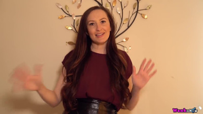 WankItNow Sophia Smith Desperate To Sell