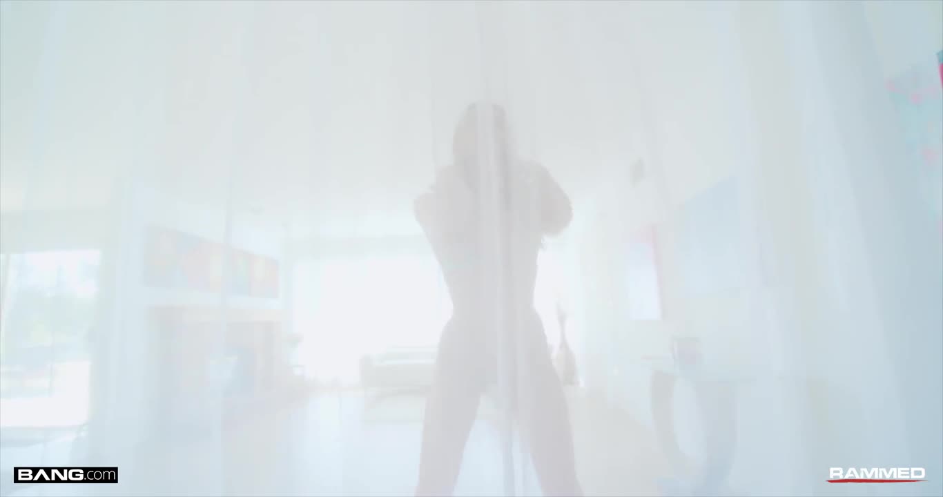 Bang Rammed Lily Larimar INTERNAL - Porn video | ePornXXX