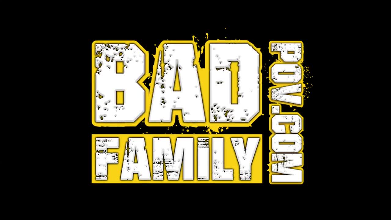 BadMommyPOV Angelina Moon Morning Pussy Play - Porn video | ePornXXX