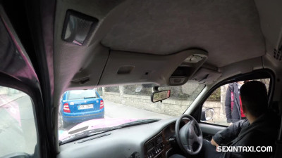 SexInTaxi E Tiffany Love CZECH
