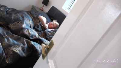 AuntJudys Seducing And Fucking Auntie Molly POV