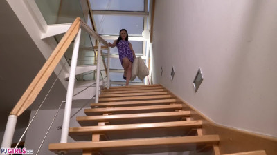 PJGirls Ally Style On the Stairs